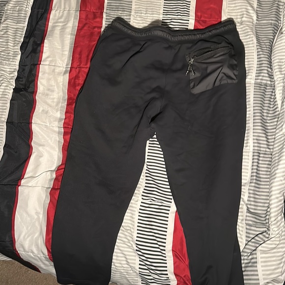 Nike 3XL Black sweats with buttons - Picture 5 of 5